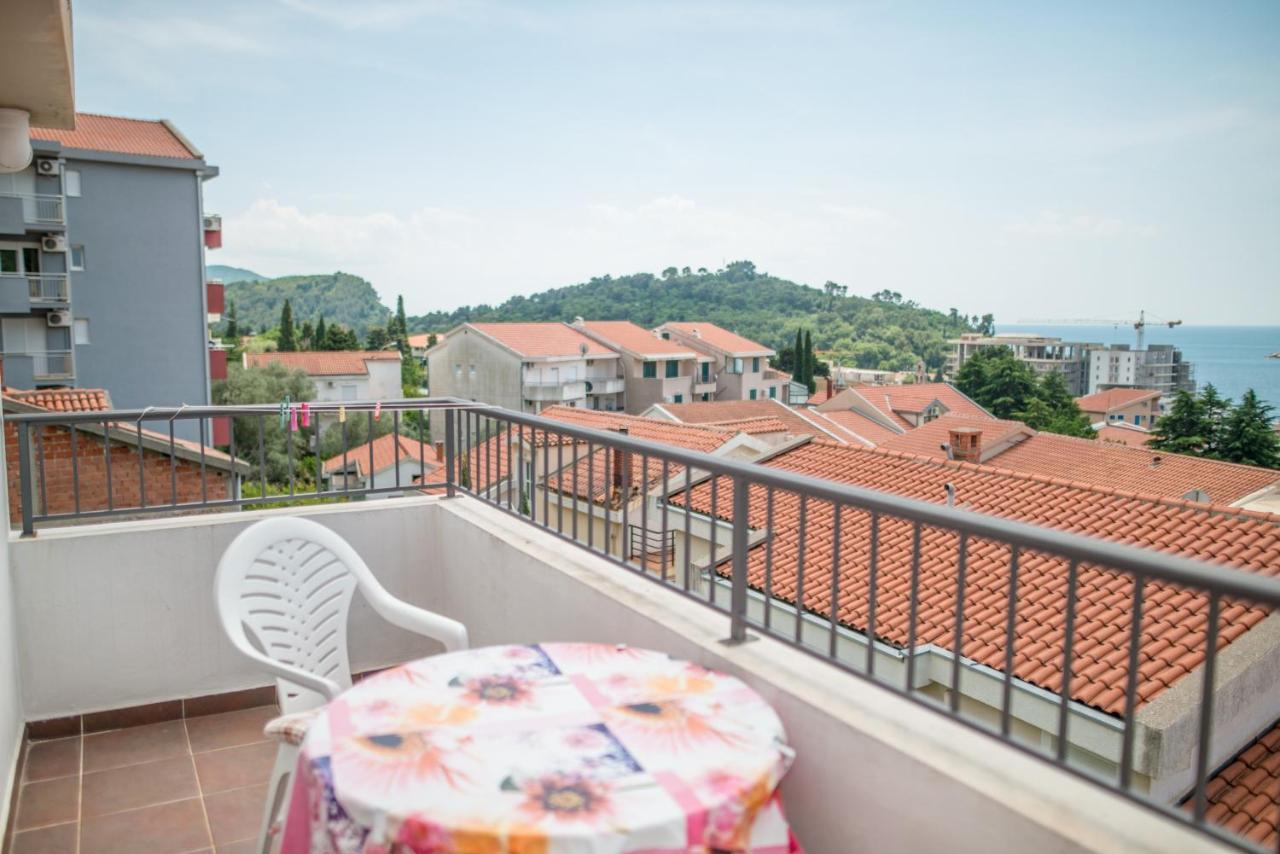 Villa Vjera Petrovac na moru Exterior foto