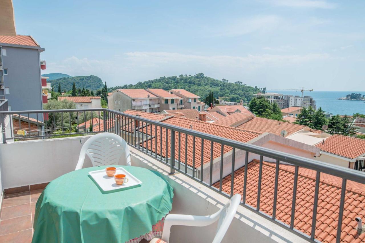 Villa Vjera Petrovac na moru Zimmer foto