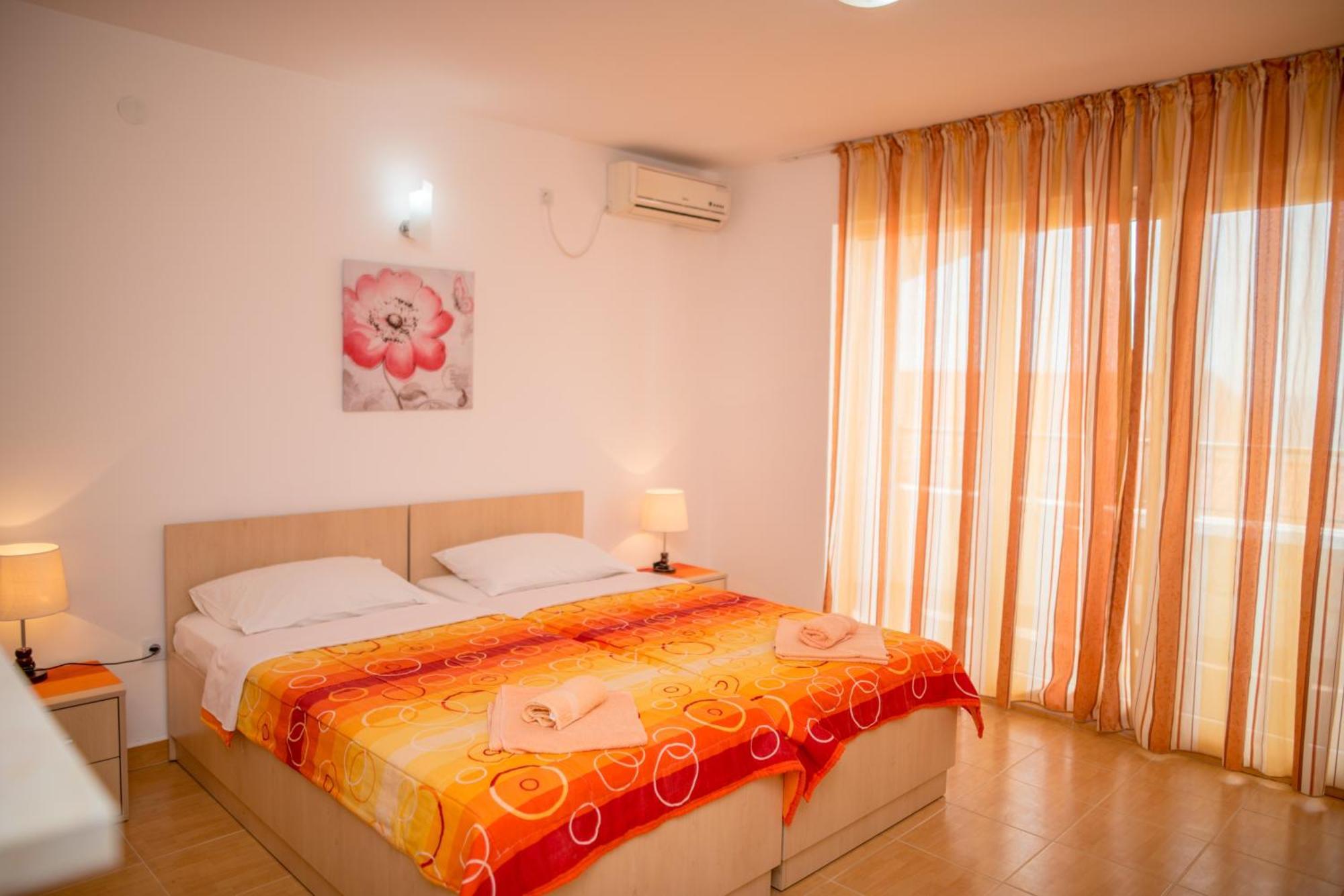 Villa Vjera Petrovac na moru Zimmer foto