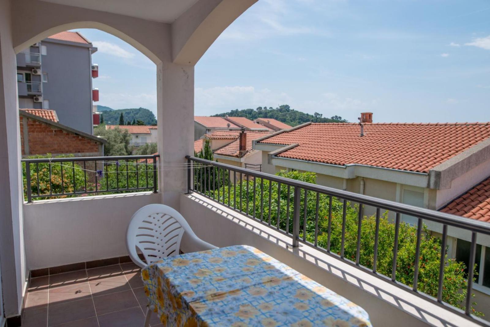 Villa Vjera Petrovac na moru Exterior foto